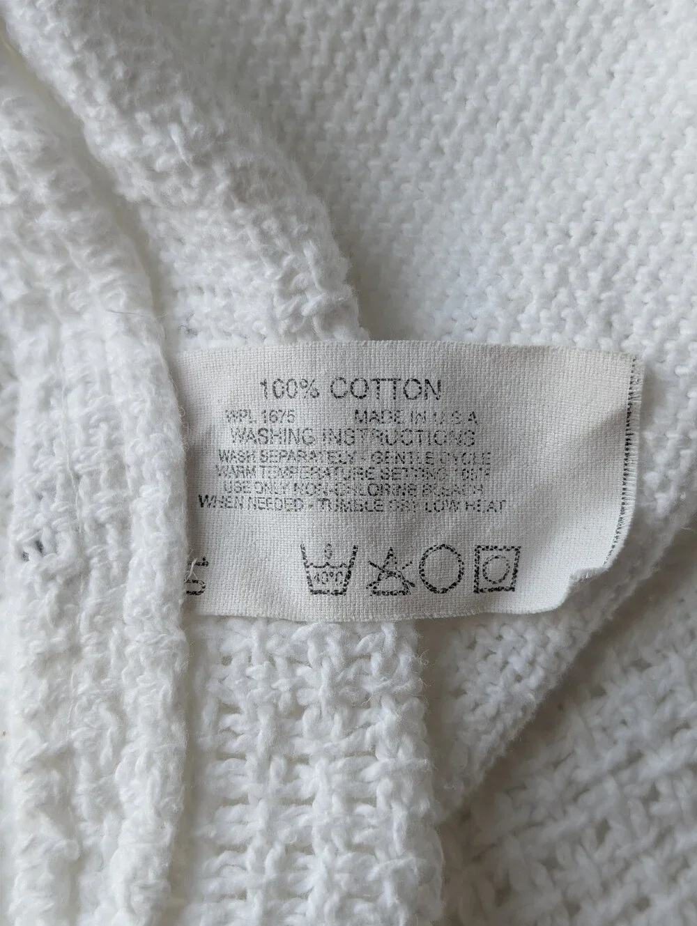 White Cotton Queen Blanket 92x88 Textured Woven 100% Cotton Made in USA Stretch